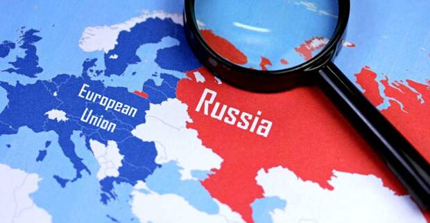 Почему Запад так отчаянно ненавидит Россию?