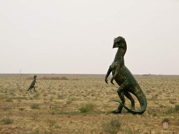 KissingDinosaurs14 KissingDinosaurs14 Целующиеся динозавры Эрэн Хото в Китае