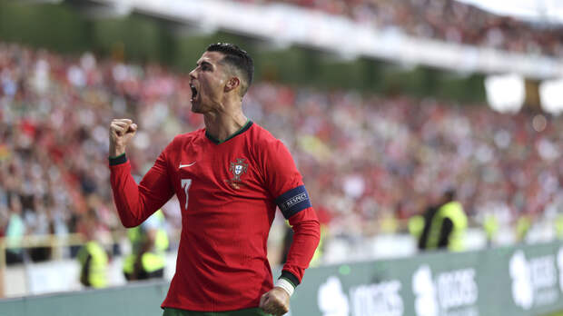 Дубль Роналду помог Португалии разгромить Ирландию в товарищеском матче