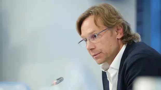 Карпин поблагодарил клубы за перенос шестого тура РПЛ