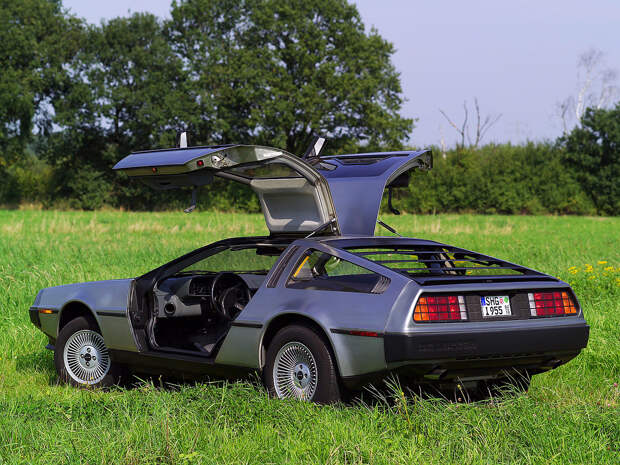 De Lorean DMC-12