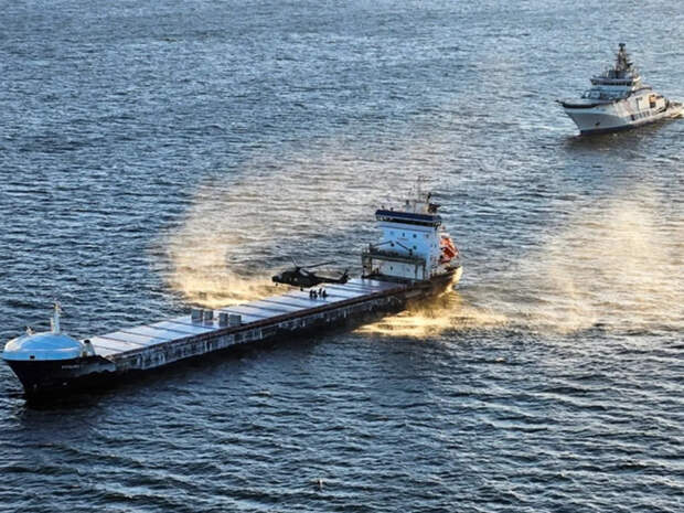 Повторили «трюк Трампа» на Балтике? Финны взяли на абордаж российское судно вне территориальных вод