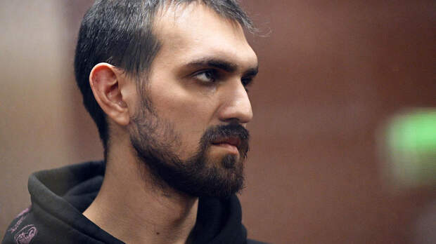 Комику Артемию Останину продлили арест еще на полгода