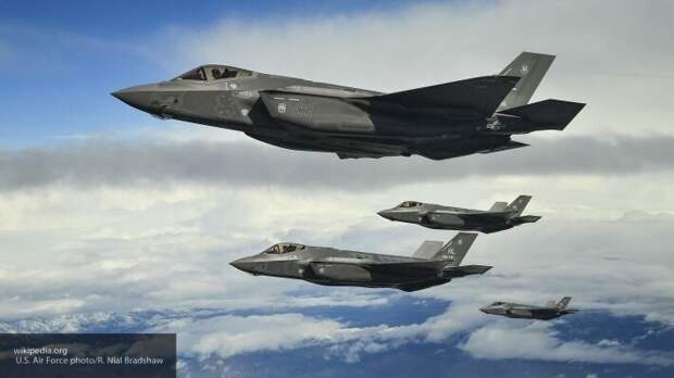 США вновь опозорились: у F-35 обнаружили проблемы, которые на руку ЗРК С-400 «Триумф»