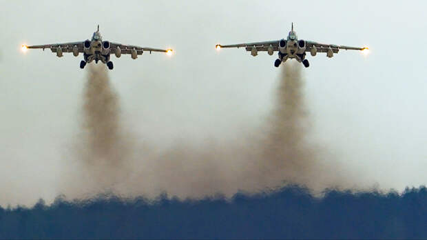 Боевая работа штурмовиков Су-25. Лучшее видео из зоны СВО