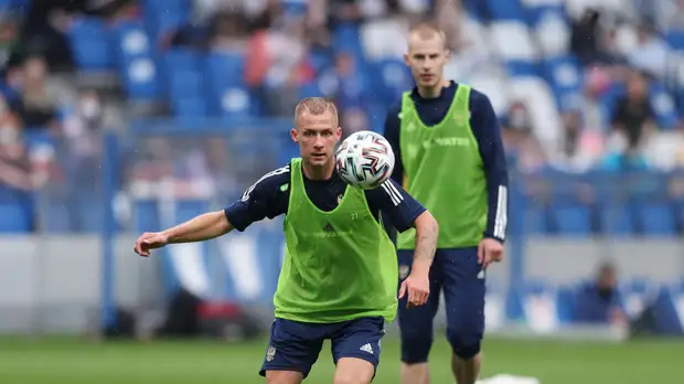 Дивеев похвалил Баринова за игру в контрольном матче с Болгарией