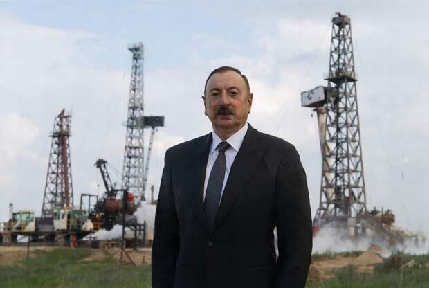 Алиев не исключает нового нефтяного бума в Азербайджане