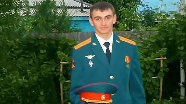 Владимир Путин присвоил звание Героя России лейтенанту, погибшем