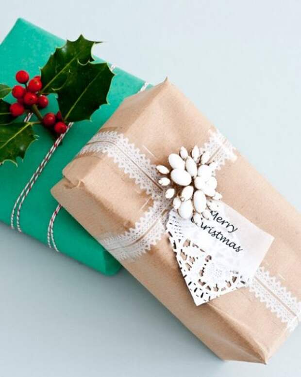 94153704_3937385_1324468118_gift32