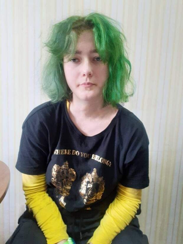 В Полтаве бывшая ученица забежала в школу и расстреляла преподавателей из арбалета