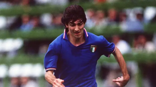 Скончался легендарный итальянский футболист Росси