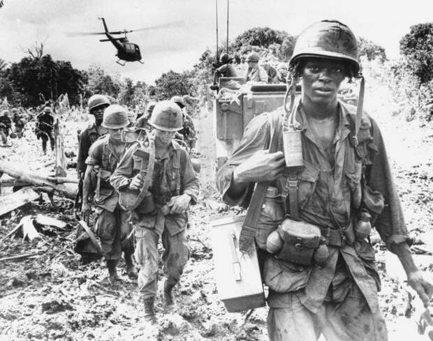 А зачем США воевали во Вьетнаме?