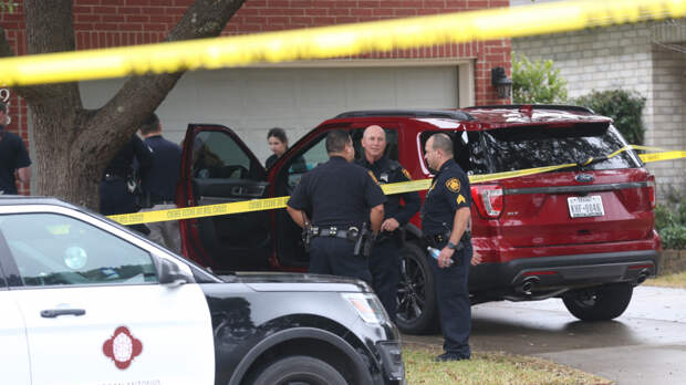 В Техасе подросток открыл в стрельбу в школе и ранил учителя