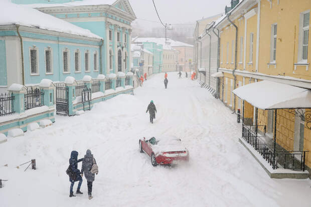 Леус: южный циклон накроет Москву ближайшей ночью, выпадут от 3 до 8 мм осадков