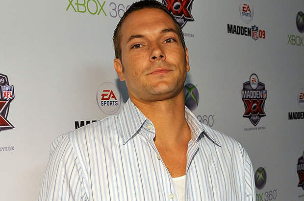 Кевин Федерлайн рассказал, что ему было жаль Бритни Спирс, когда она была под опекой отца: "Я не мог вмешаться"