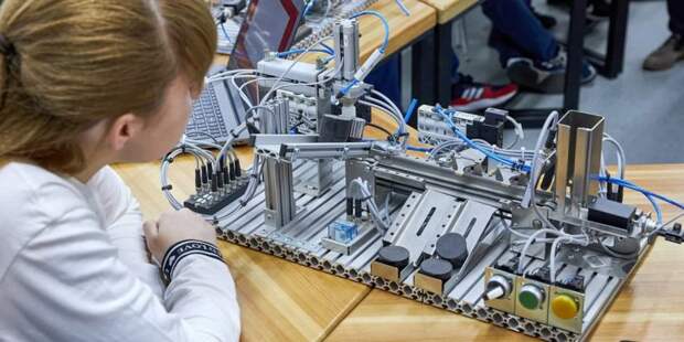 Сергунина: Детские технопарки Москвы подготовили программу на летние каникулы. Фото: М. Денисов mos.ru