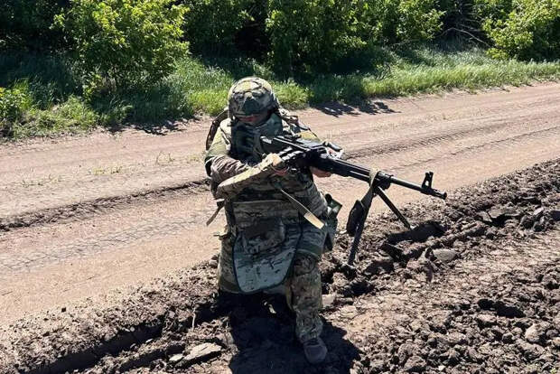 Войска группировки «Южная» продвинулись на Константиновском направлении, освободив село Тарасовка - Минобороны
