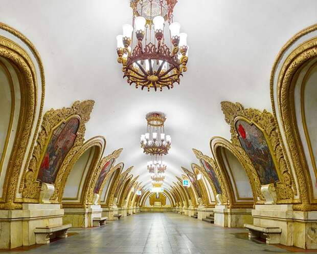 Фотограф показал всю роскошь российских станций метро без людей архитектура, метро, фото