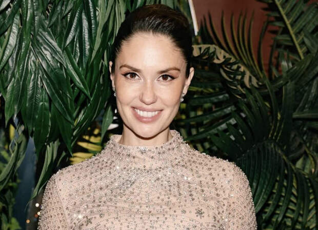 Дерзкая именинница: Агата Муцениеце удивила Сеть смелой съемкой