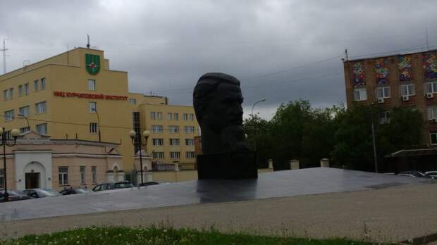 Бесплатная экскурсия по улице Берзарина пройдет 18 июля