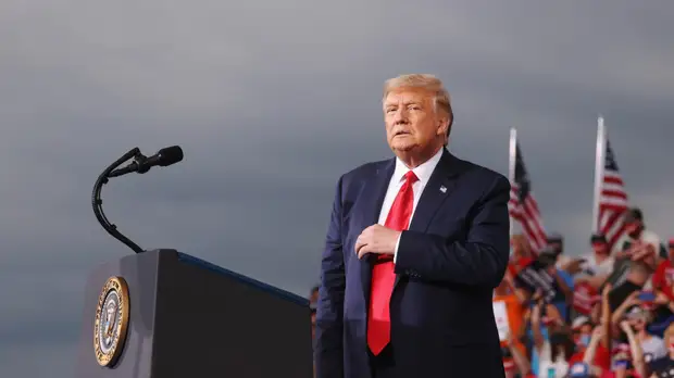 Трамп спрогнозировал разрушение среднего класса в США из-за Байдена