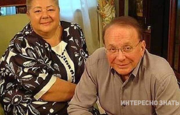 Как выглядят жены известных российских мужчин