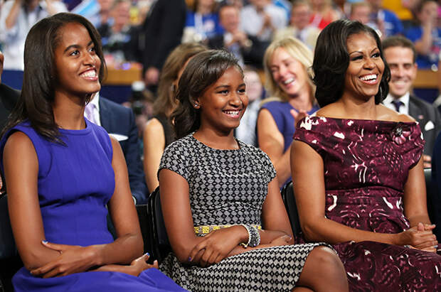 Мишель Обама с дочерьми Малией и Сашей