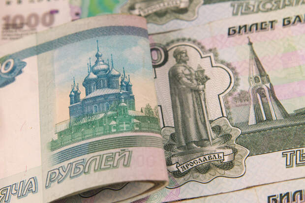 ВТБ: россияне увеличили траты на майских праздниках на 60 процентов