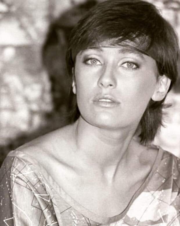 Как Гузеева выживала в голодные времена: история, рассказанная давней подругой телеведущей