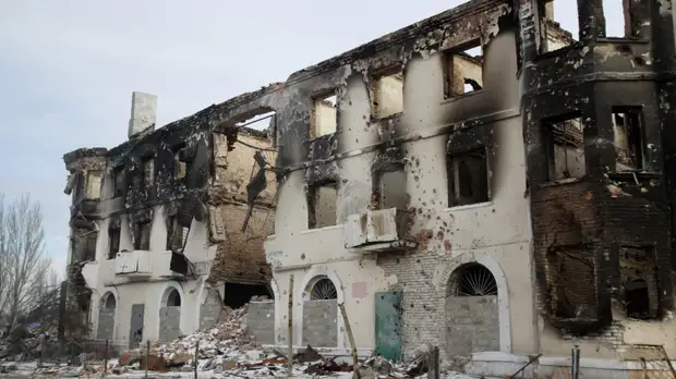 «Муж сгорел заживо»: женщина потеряла супруга во время обстрела Углегорска со стороны ВСУ