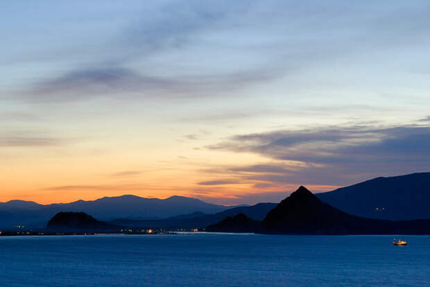 Сопка Сестра вблизи города Находка (Приморье). Фото