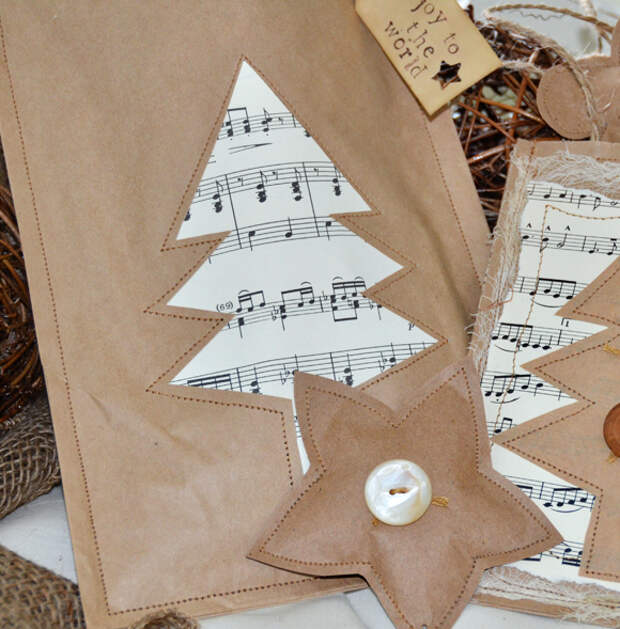 91050867_christmasgiftbags4