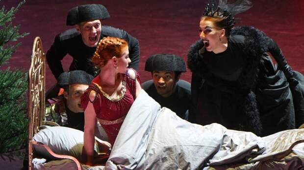 Внесистемное возвращение: Трусова может стать героиней вселенского масштаба, но для этого ей мало просто хотеть выиграть