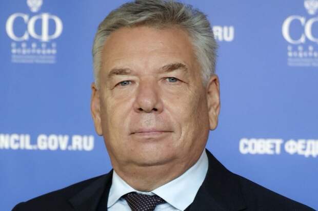 Воробьёв поздравил земляков с Пасхой, пожелав мира и благополучия