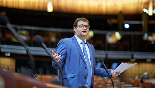 Глава украинской делегации Владимир Арьев во время заседания ПАСЕ в Страсбурге
