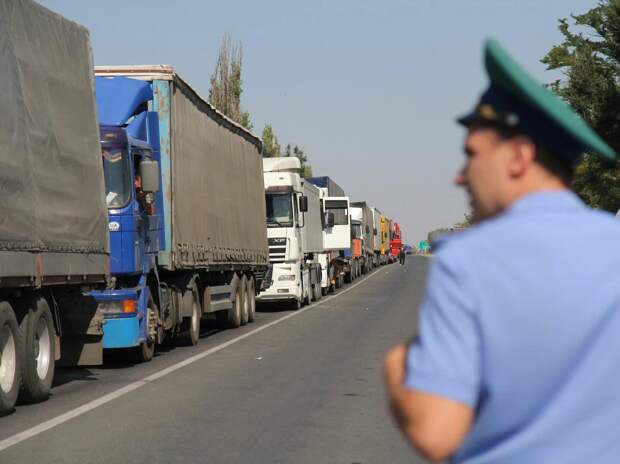 В Израиле осудили намерение жителя Швеции публично сжечь Тору . От России потребовали отменить ограничения