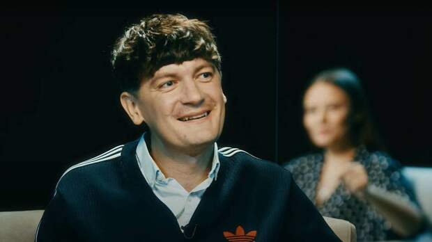 «Я узкий» стал причиной: Александр Гудков оштрафован за пародию на Ярослава Дронова