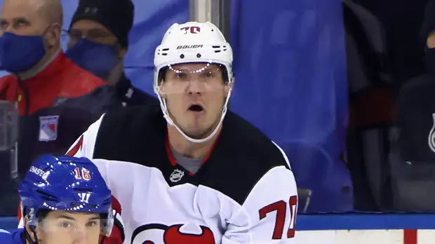 TSN: Куликов внесён в коронавирусный список НХЛ вслед за Гусевым