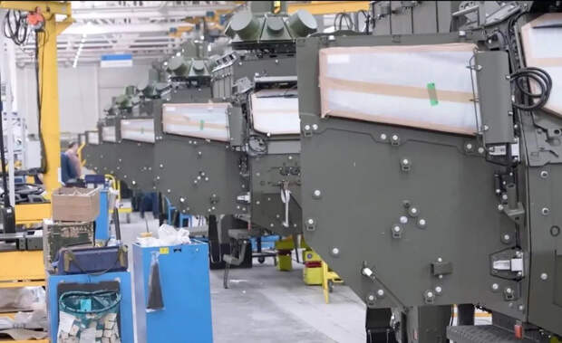 Новые российские бронеавтомобили получили штатные системы РЭБ