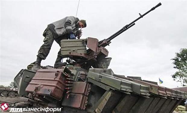 Продолжаются бои за Донецк, Луганск, Торез и Горловку - СНБО Продолжаются бои за Донецк, Луганск, Торез и Горловку - СНБО