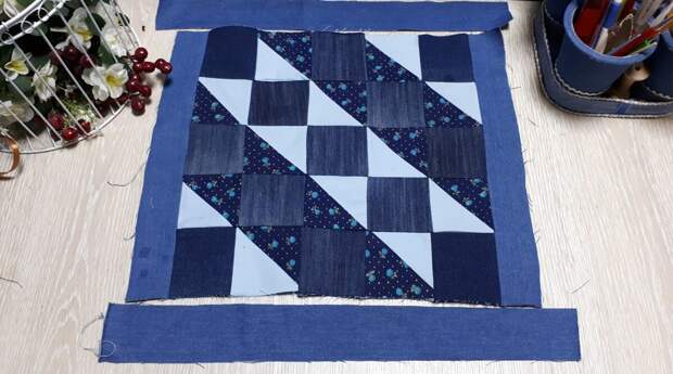 Писала, писала про пэчворк и решила - все, шью джинсовую подушку, сколько можно только одни чужие работы смотреть, пора и самой, что нибудь сотворить!-20