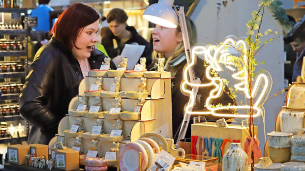 РБК: власти обсудят варианты смягчения условий по НДС для малого бизнеса