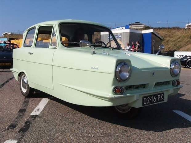 Трёхколёсные автомобили Reliant Regal