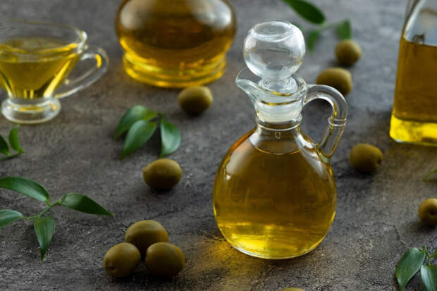 Эликсир молодости: сила оливкового масла в борьбе со временем