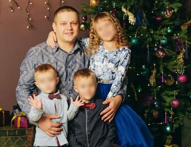 Хакеры удалили фотографии погибшей в пожаре семьи Игоря Вострикова