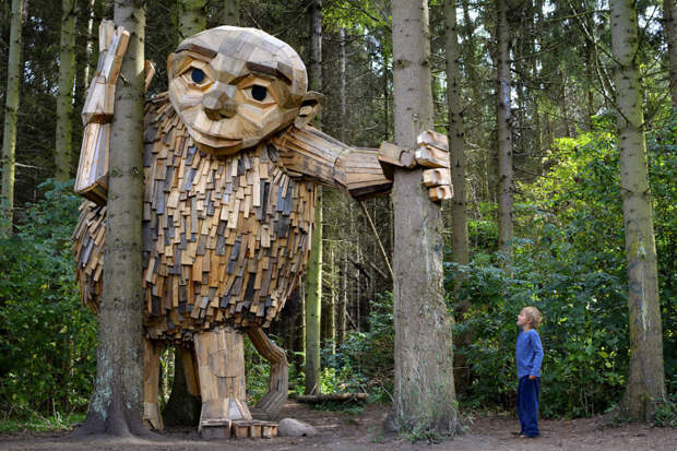 Маленький Тильда деревянные гиганты, скульптура, художник