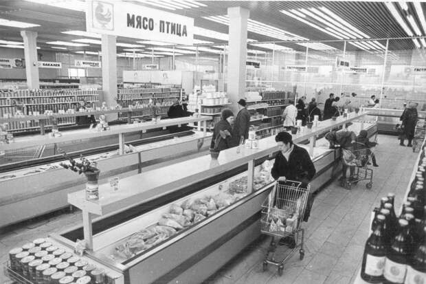 Советские магазины и торговля глазами здорового человека