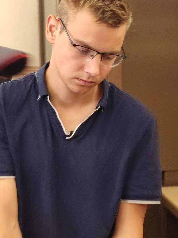 Задавивший пожилого мужчину и его внучку новгородец Никитин проведёт в колонии более одиннадцати лет