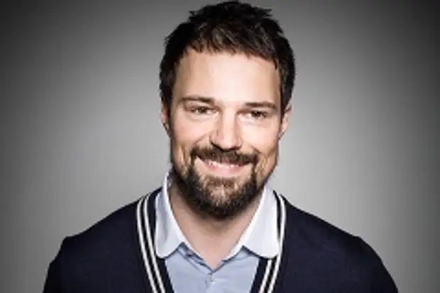 От банок с супом Campbell’s до париков художника: какой могла бы быть ваша совместная студия с Энди Уорхолом