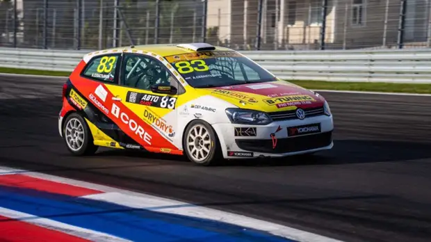 B-Tuning YUKA Pro Racing Team завоевал командное серебро в Сочи